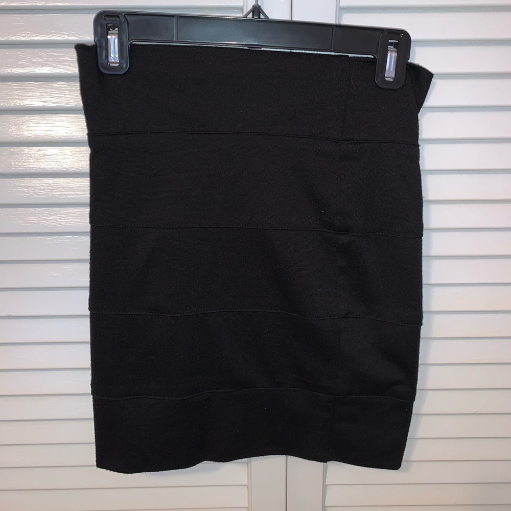Black business casual skirt